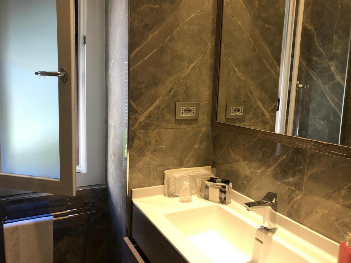 La Linea D'Acqua Hotel La Spezia Ngoại thất bức ảnh
